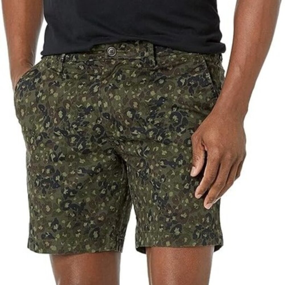 Goodthreads Flat Front Cotton  Stretch Woven Green CAMO Short 42 waist NWT